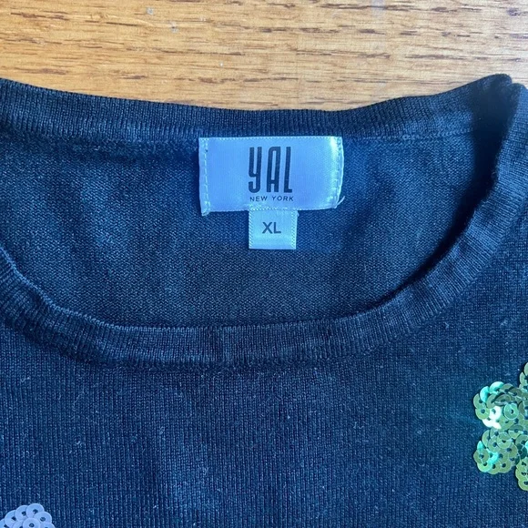 YAL BLACK SEQUIN DETAIL SWEATER - Picture 4 of 4